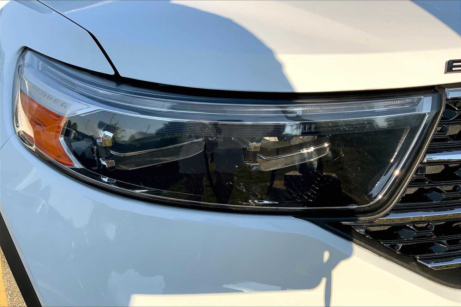 2020 Ford Explorer XLT photo 24