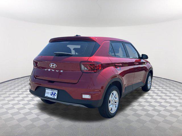 2025 Hyundai Venue SE photo 4