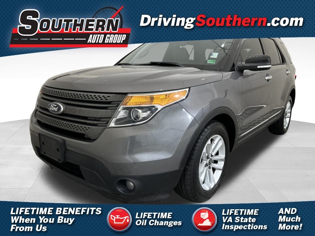 2013 Ford Explorer XLT's photo