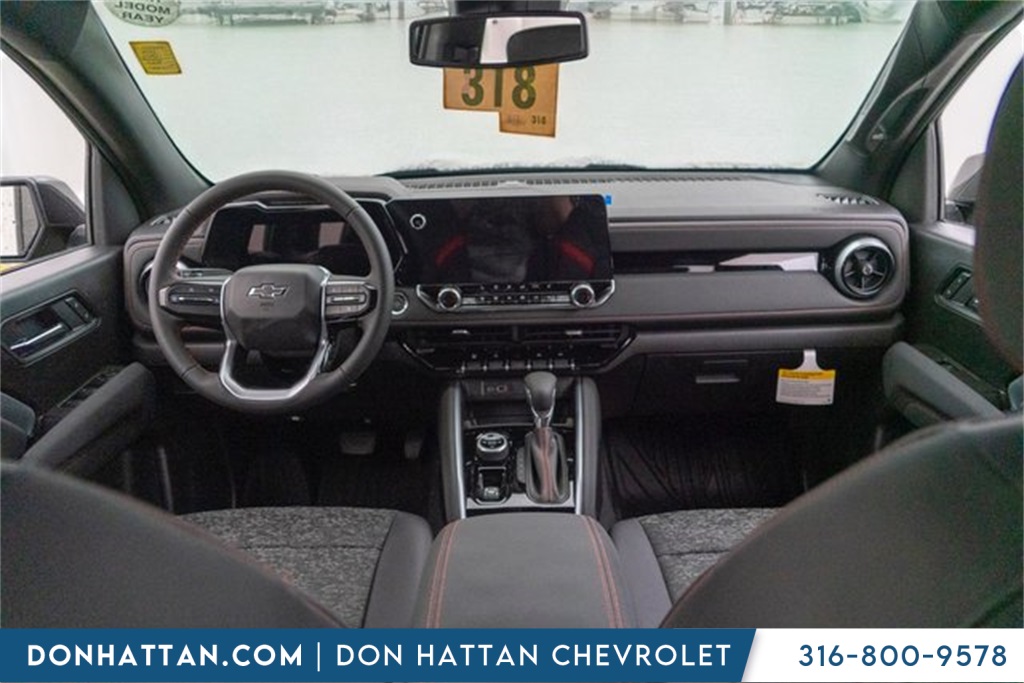 2026 Chevrolet Colorado Z71 photo 2