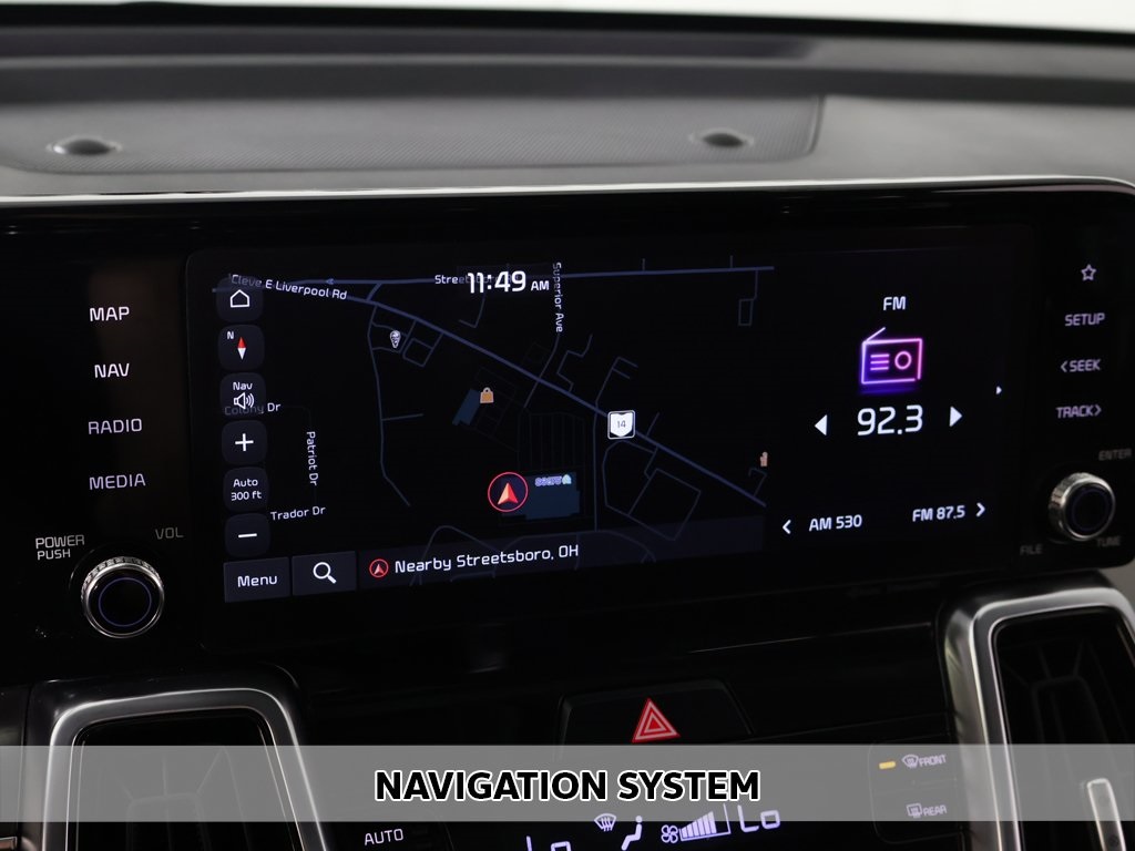 2022 Kia Sorento SX photo 3