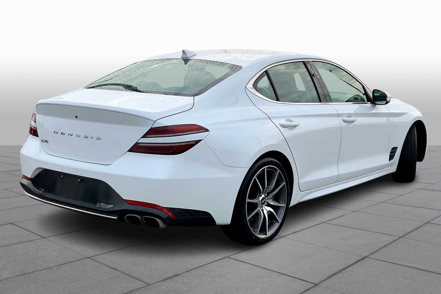 2023 Genesis G70 2.0T Sport Prestige photo 11