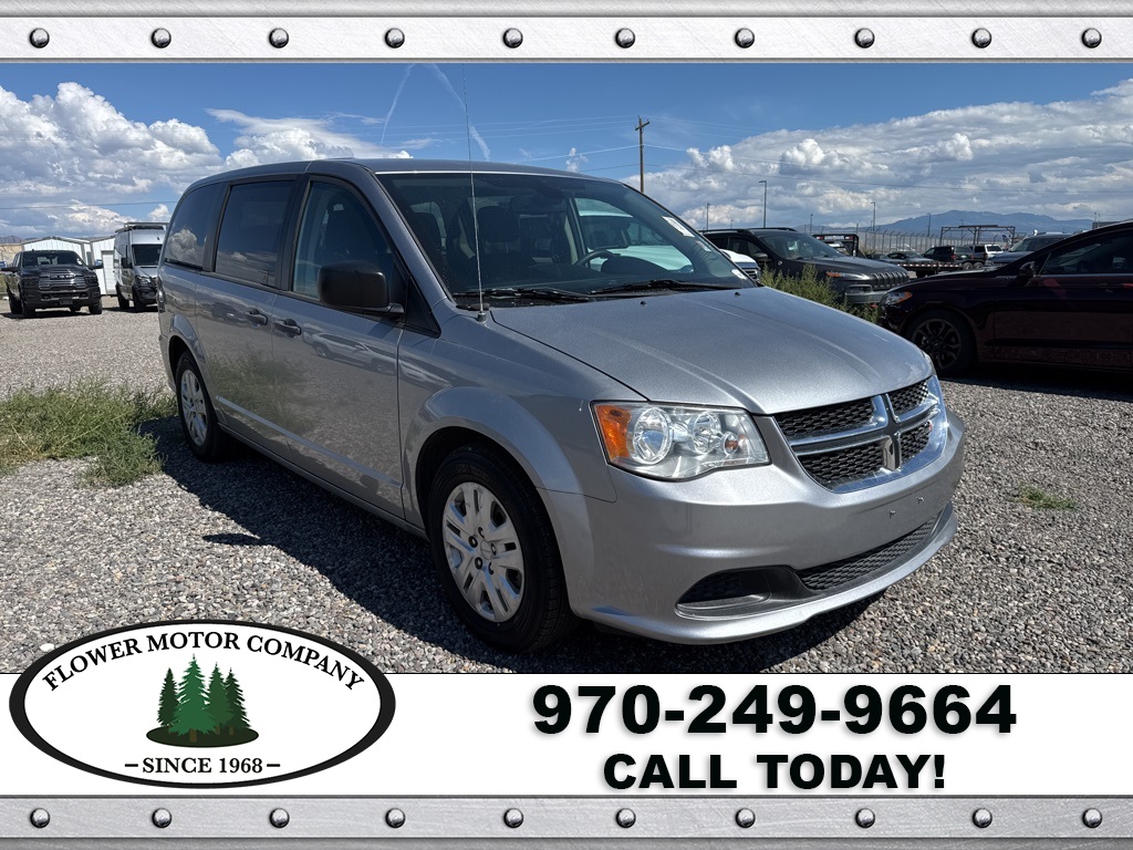 2019 Dodge Grand Caravan SE photo 2