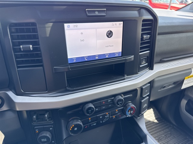 2025 Ford F-450 XLT photo 8