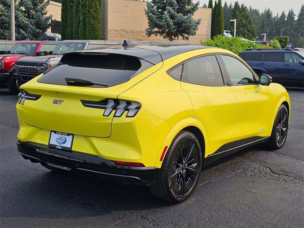 2025 Ford Mustang Mach-E GT photo 7
