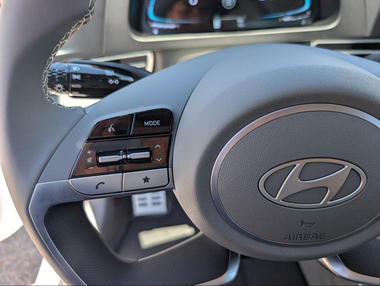 2025 Hyundai Elantra SEL Sport photo 15
