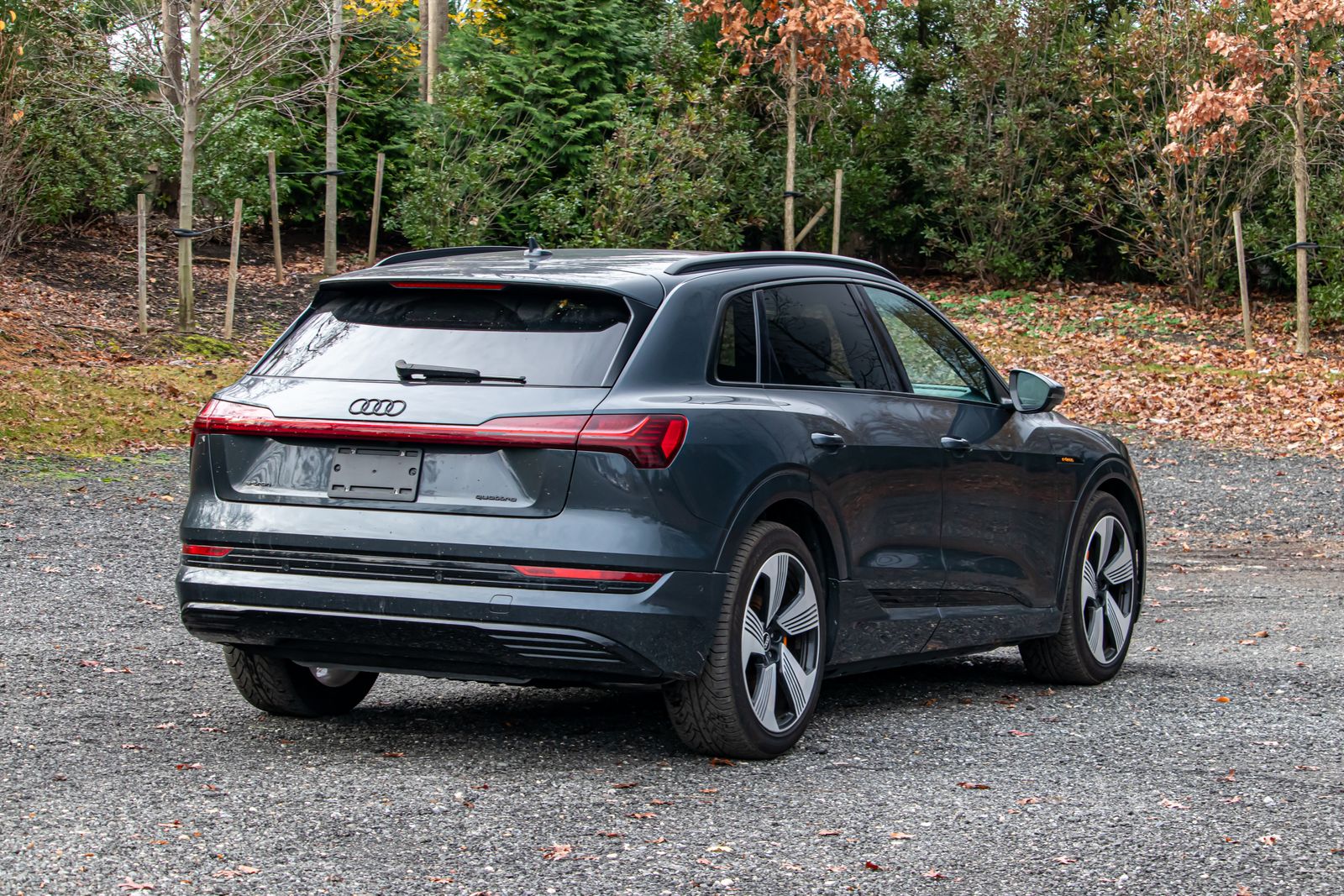 2022 Audi e-tron Premium Plus photo 4