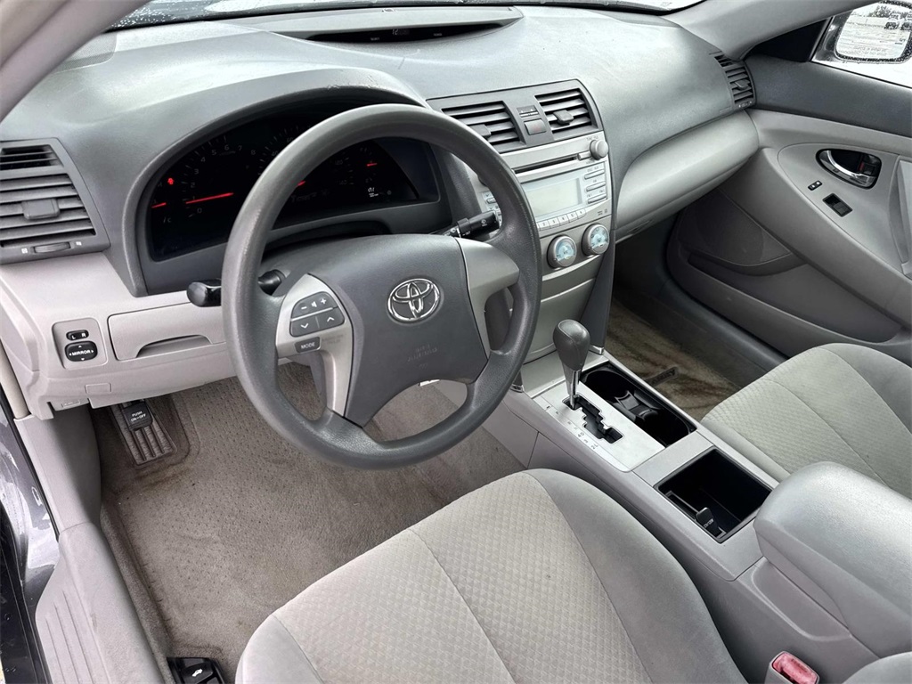 2008 Toyota Camry LE photo 15