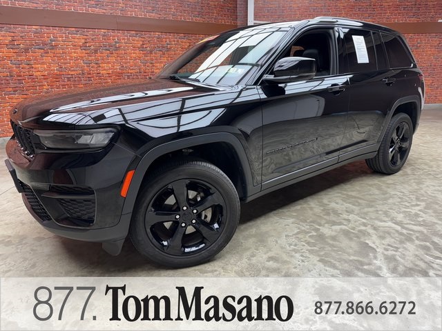 2023 Jeep Grand Cherokee Altitude's photo