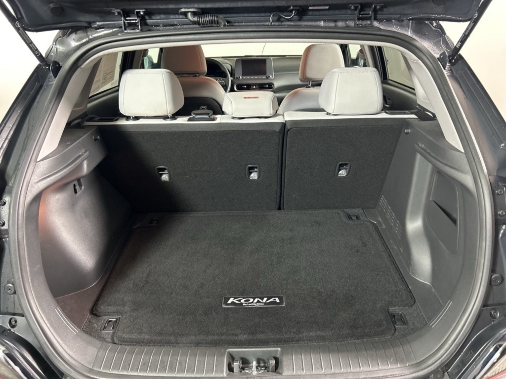2023 Hyundai Kona SEL photo 8