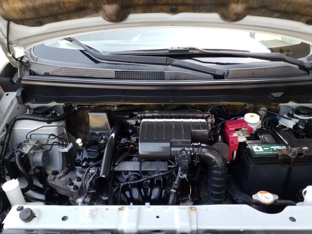 2017 Mitsubishi Mirage ES photo 23