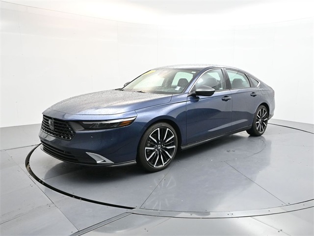 2023 Honda Accord Hybrid Touring's photo