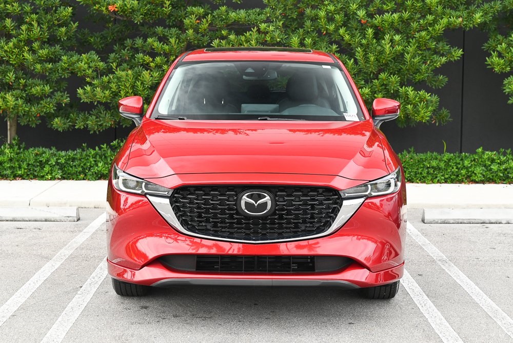 2025 Mazda CX-5 2.5 S Preferred photo 2