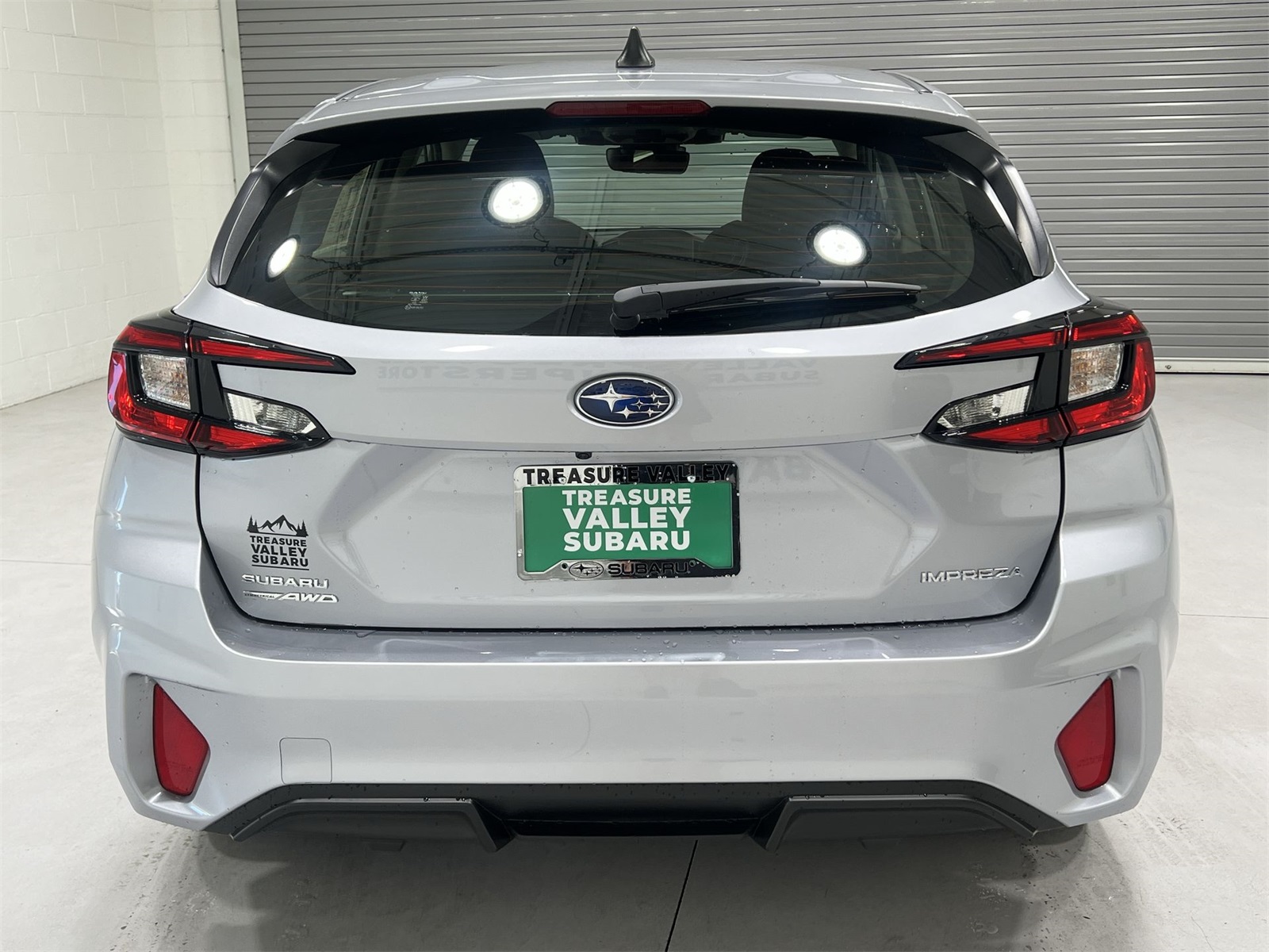 2025 Subaru Impreza Base photo 6