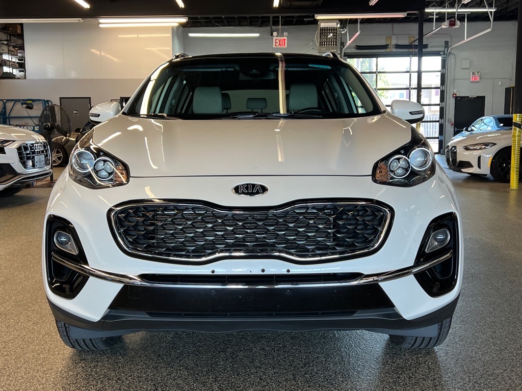 2022 Kia Sportage EX photo 2
