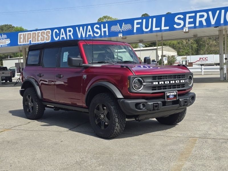 2025 Ford Bronco Big Bend photo 3