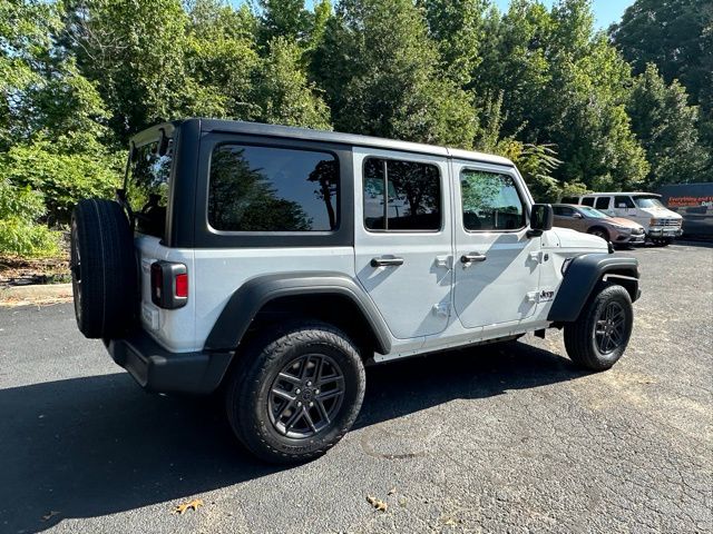 2025 Jeep Wrangler Sport S photo 5