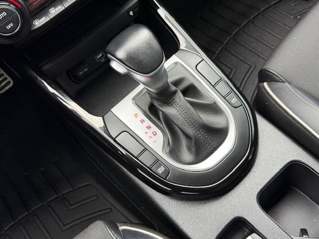 2023 Kia Forte GT-Line photo 24