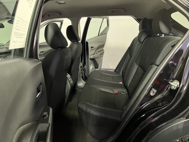 2022 Nissan Kicks SV photo 17