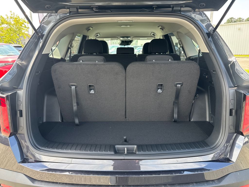2026 Kia Sorento S photo 18