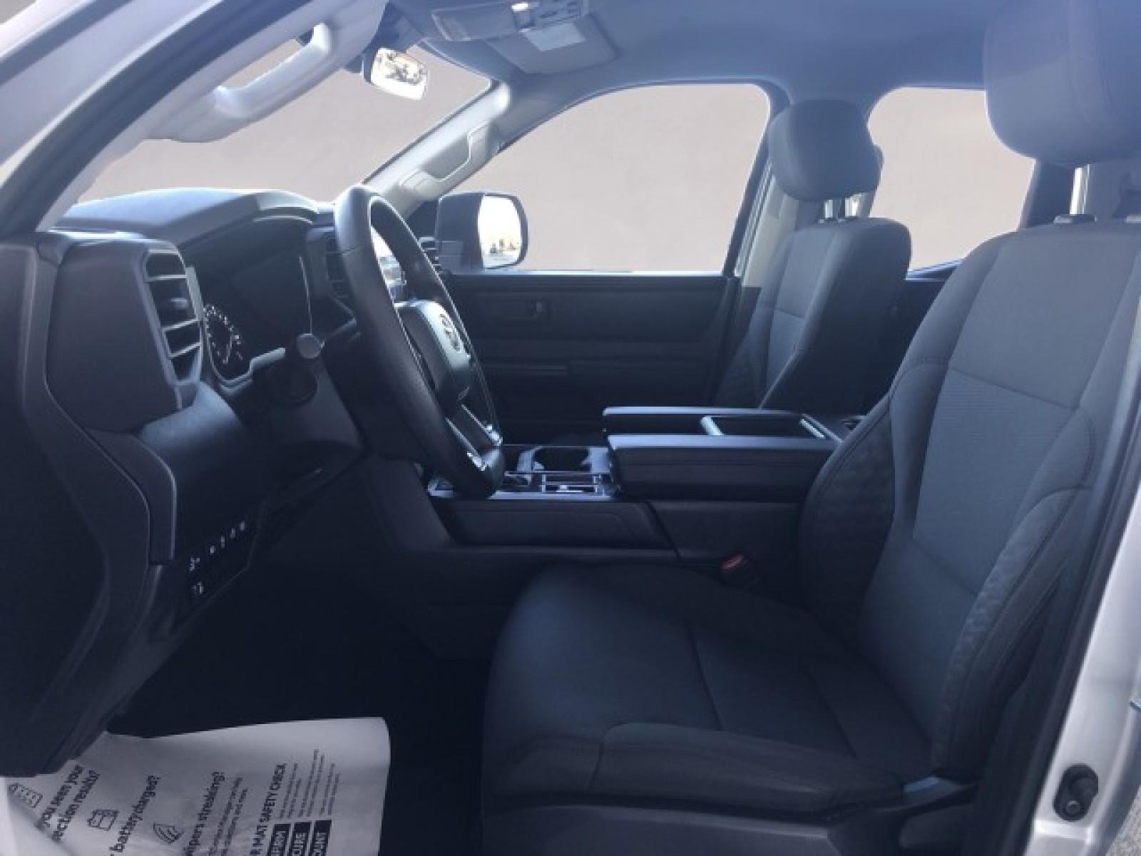2024 Toyota Tundra SR Double Cab photo 8