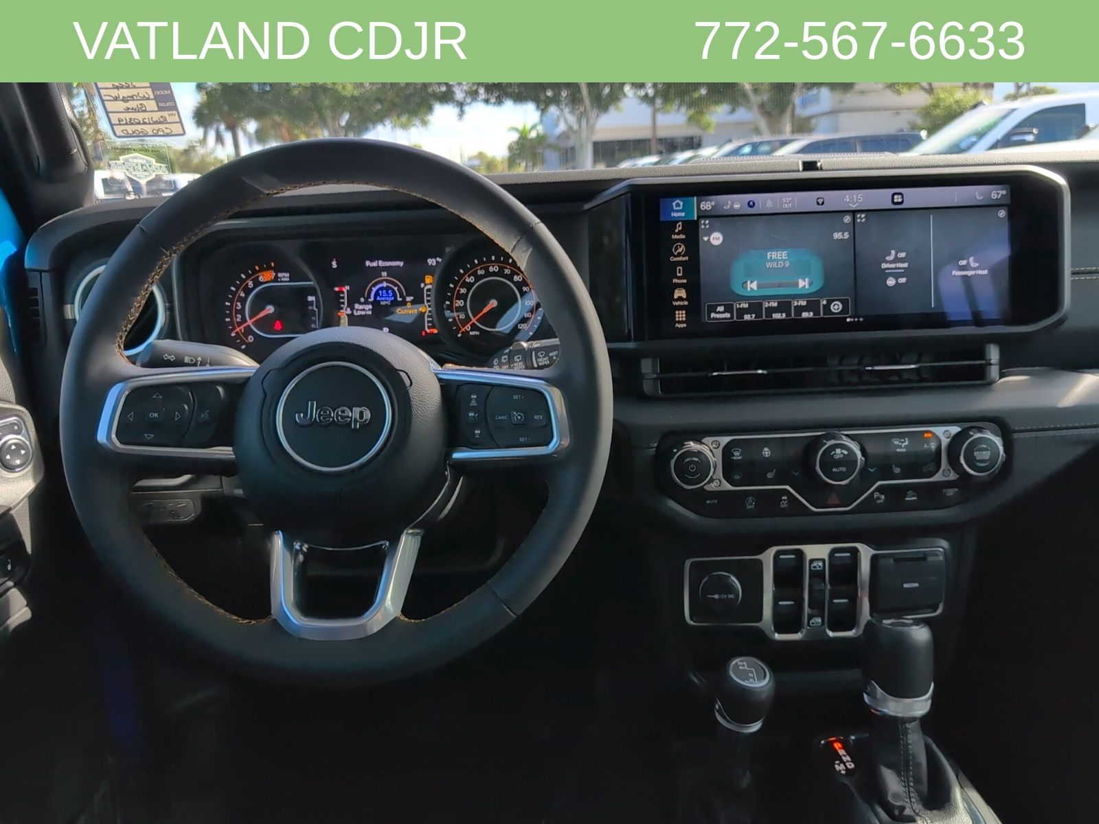 2024 Jeep Wrangler Sahara photo 10