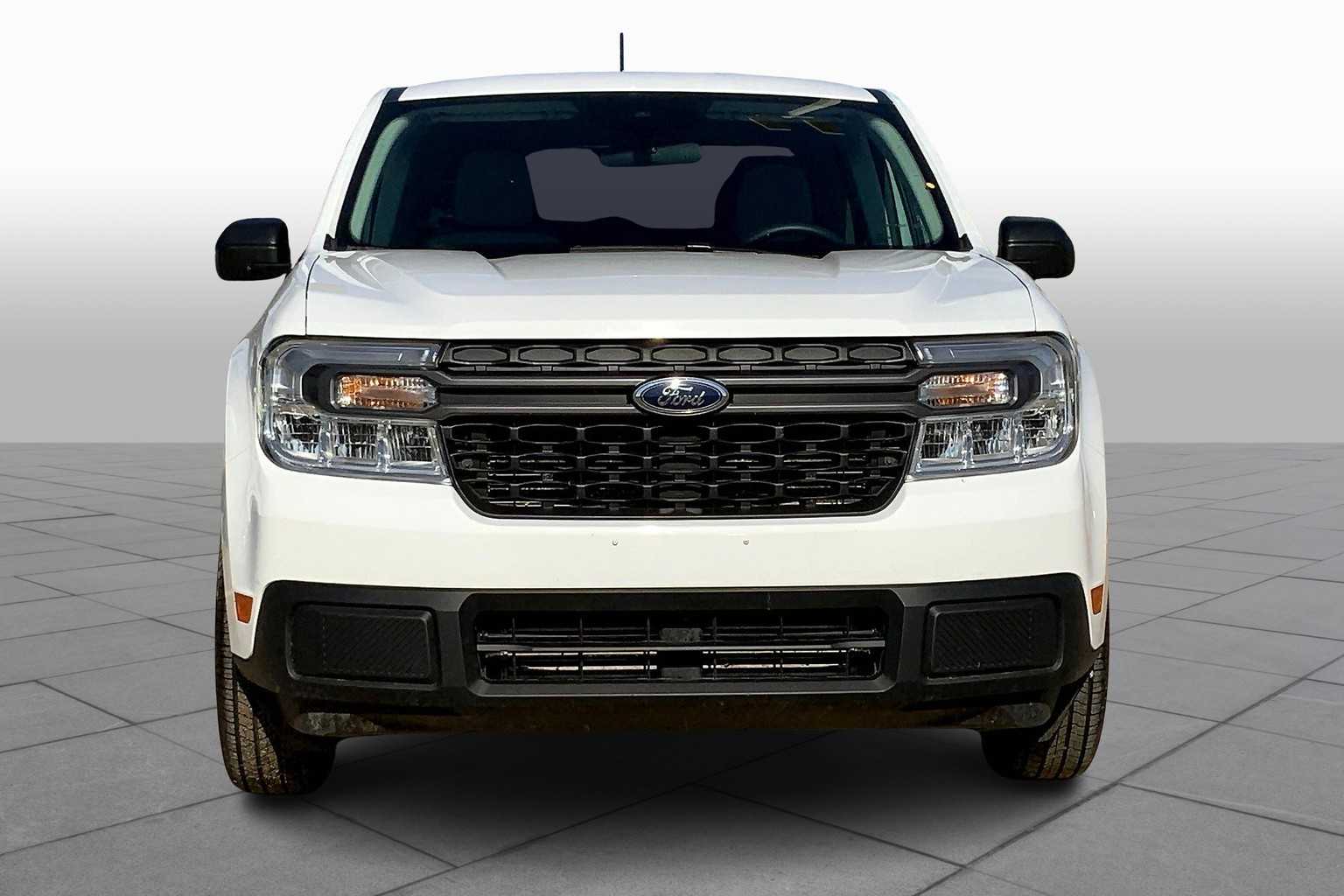 2024 Ford Maverick XLT photo 3