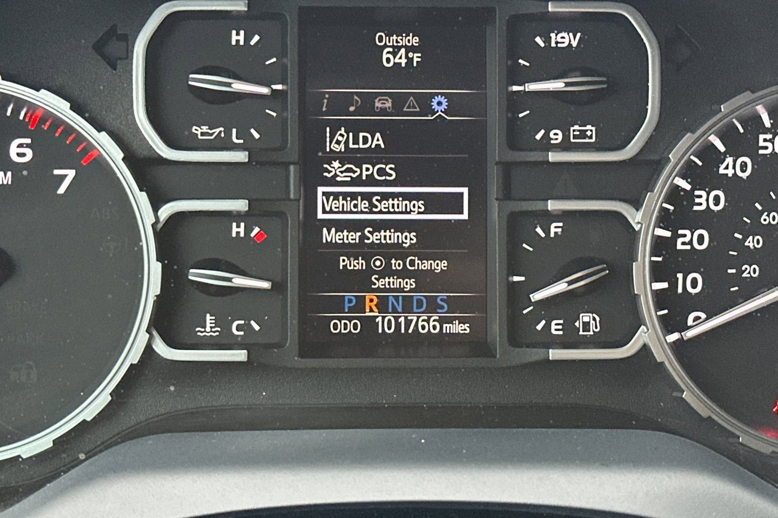 2018 Toyota Tundra SR photo 26
