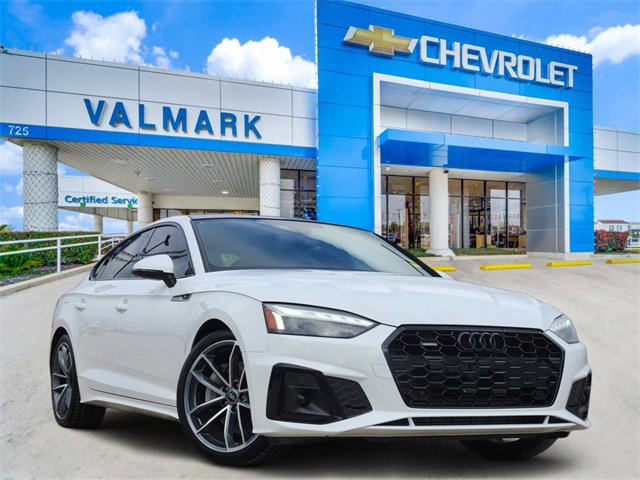 2024 Audi A5 Sportback Premium's photo