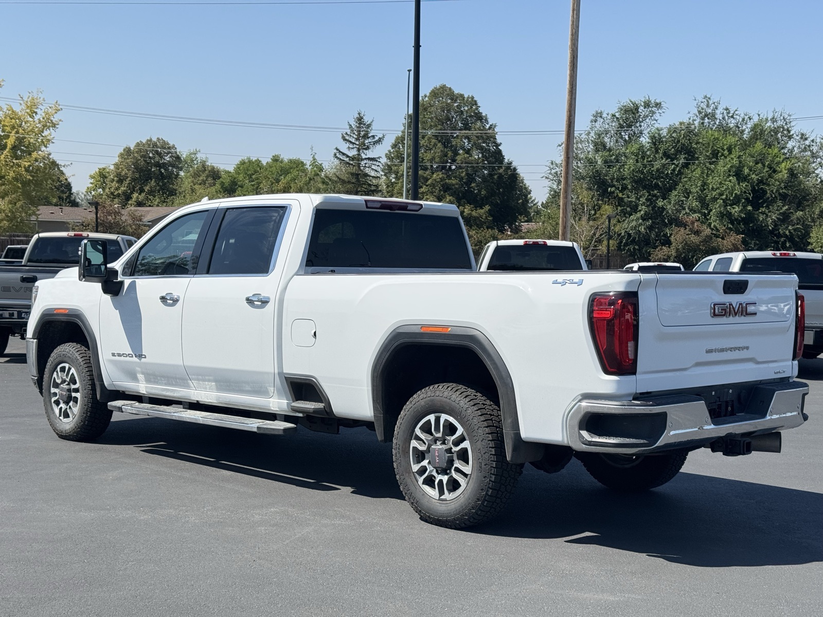 2022 Gmc Sierra HD SLT photo 4