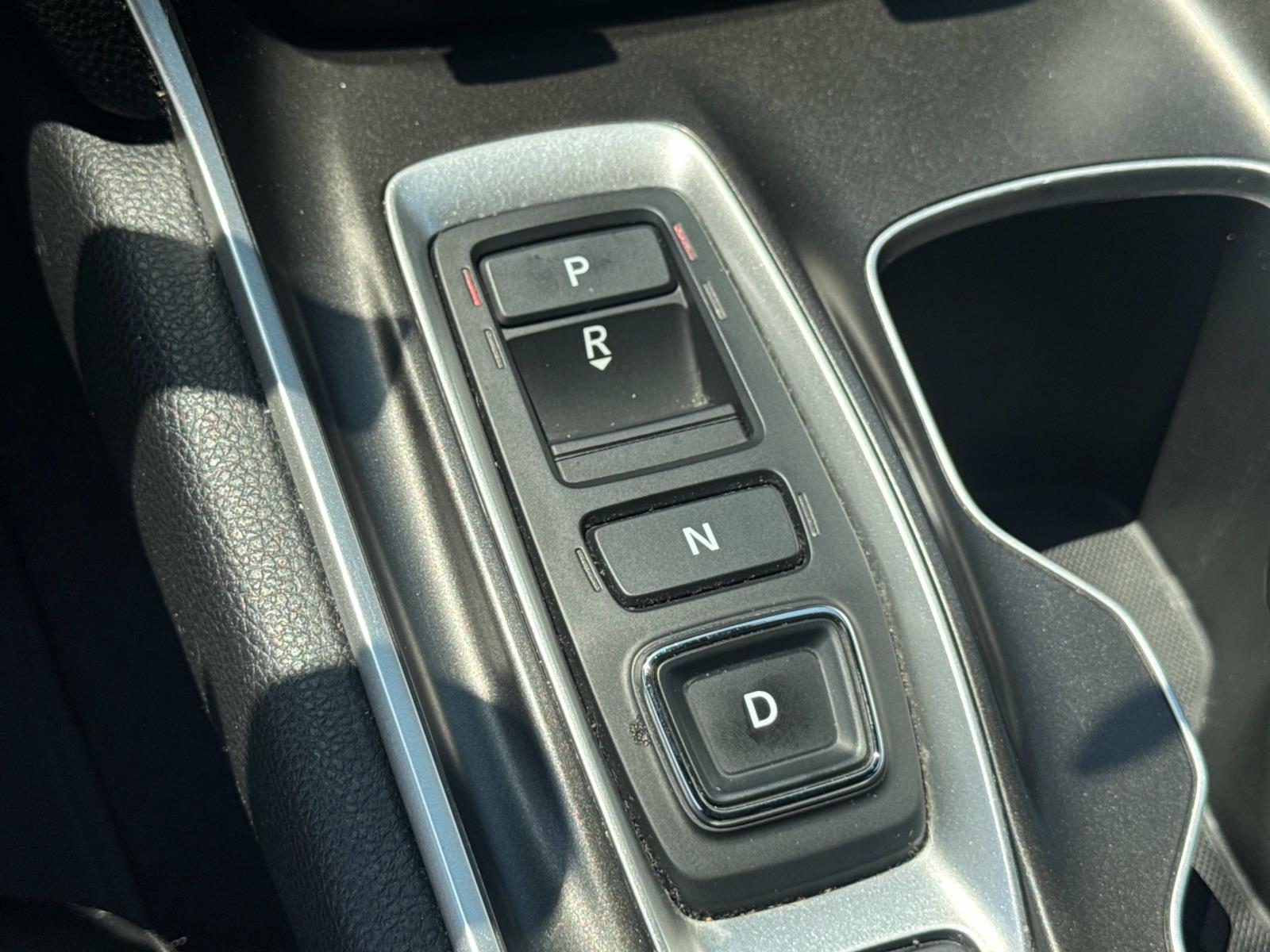 2022 Honda Accord Hybrid Sport photo 9