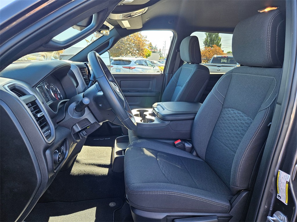 2025 Ram 3500 Tradesman photo 14
