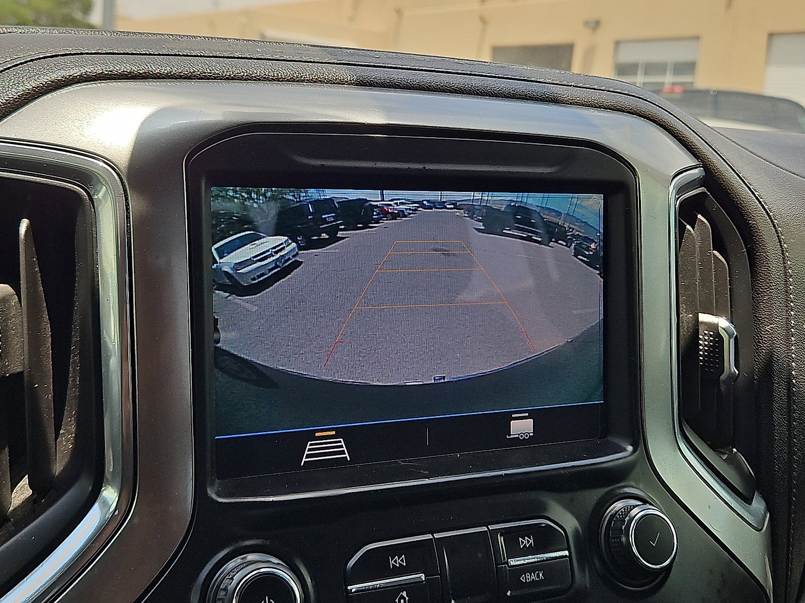 2021 Chevrolet Silverado 1500 LT photo 34