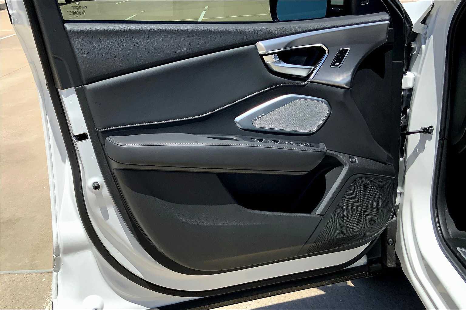 2025 Acura RDX Technology photo 10