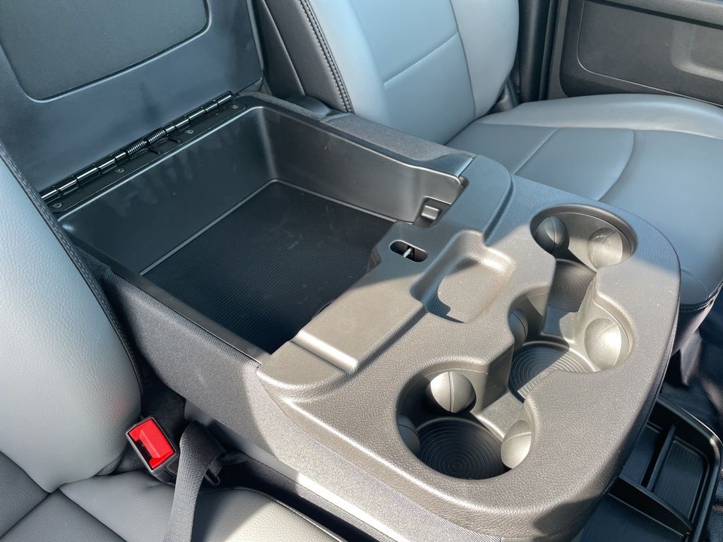 2026 Ram 2500 Tradesman photo 33