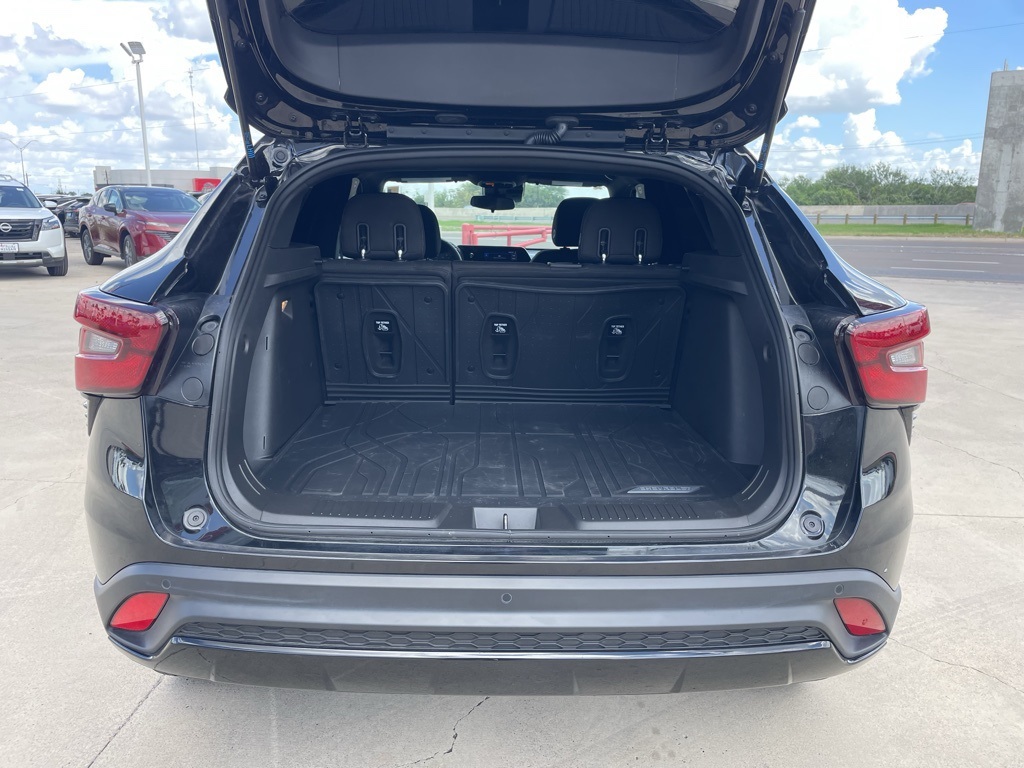 2025 Chevrolet Trax photo 5