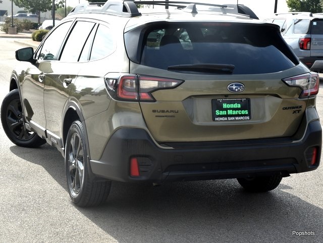 2020 Subaru Outback Onyx Edition XT photo 4