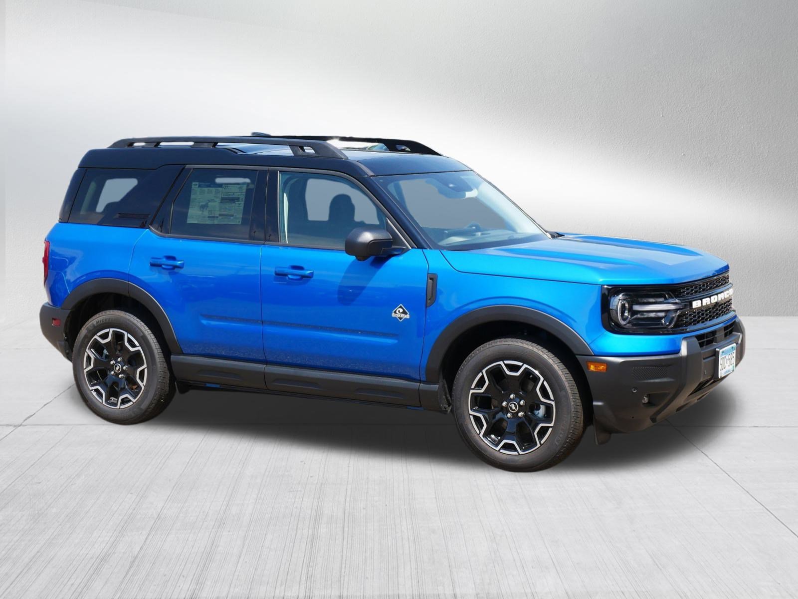 2025 Ford Bronco Sport Outer Banks's photo