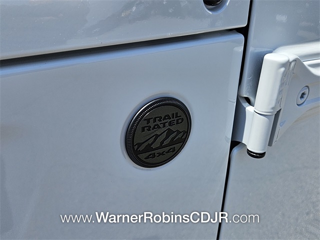 2025 Jeep Gladiator Sport S photo 15
