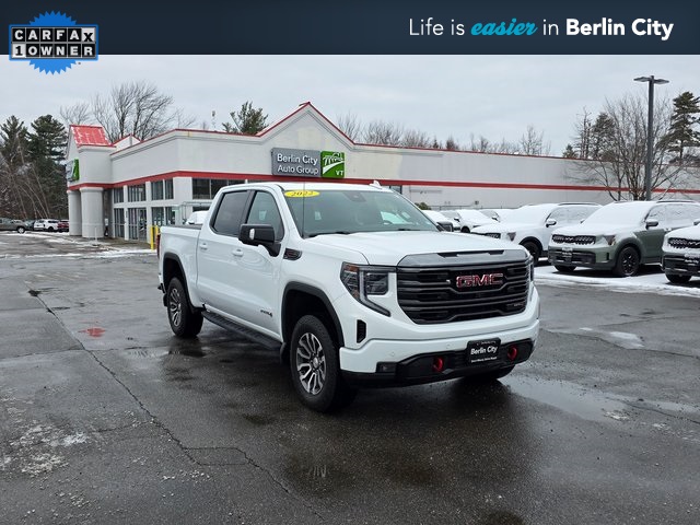 2022 GMC Sierra 1500 AT4's photo