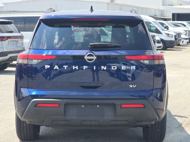 2023 Nissan Pathfinder SV photo 2