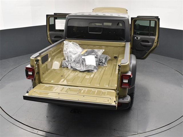 2025 Jeep Gladiator Rubicon photo 28