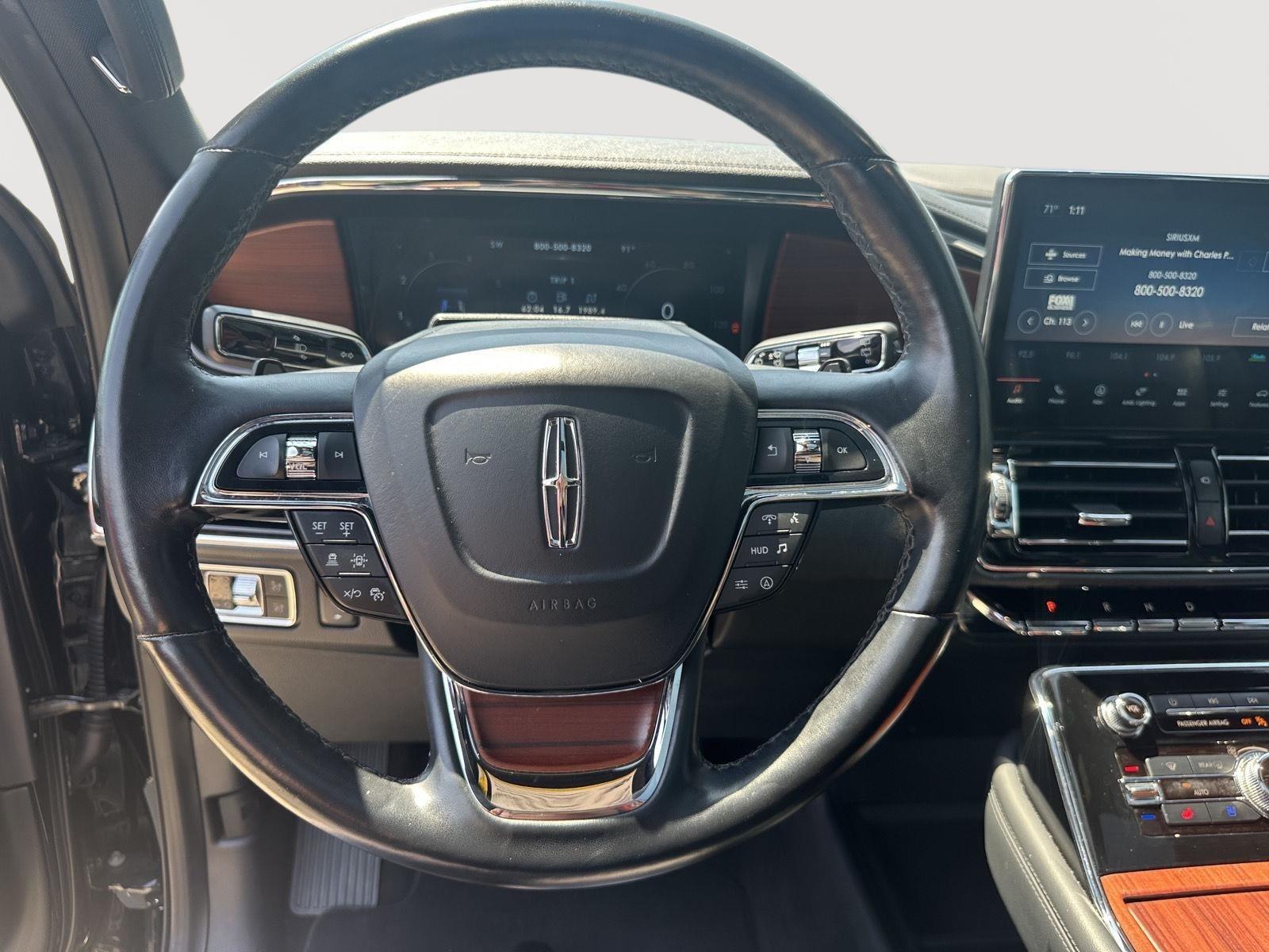 2023 Lincoln Navigator L Reserve photo 14