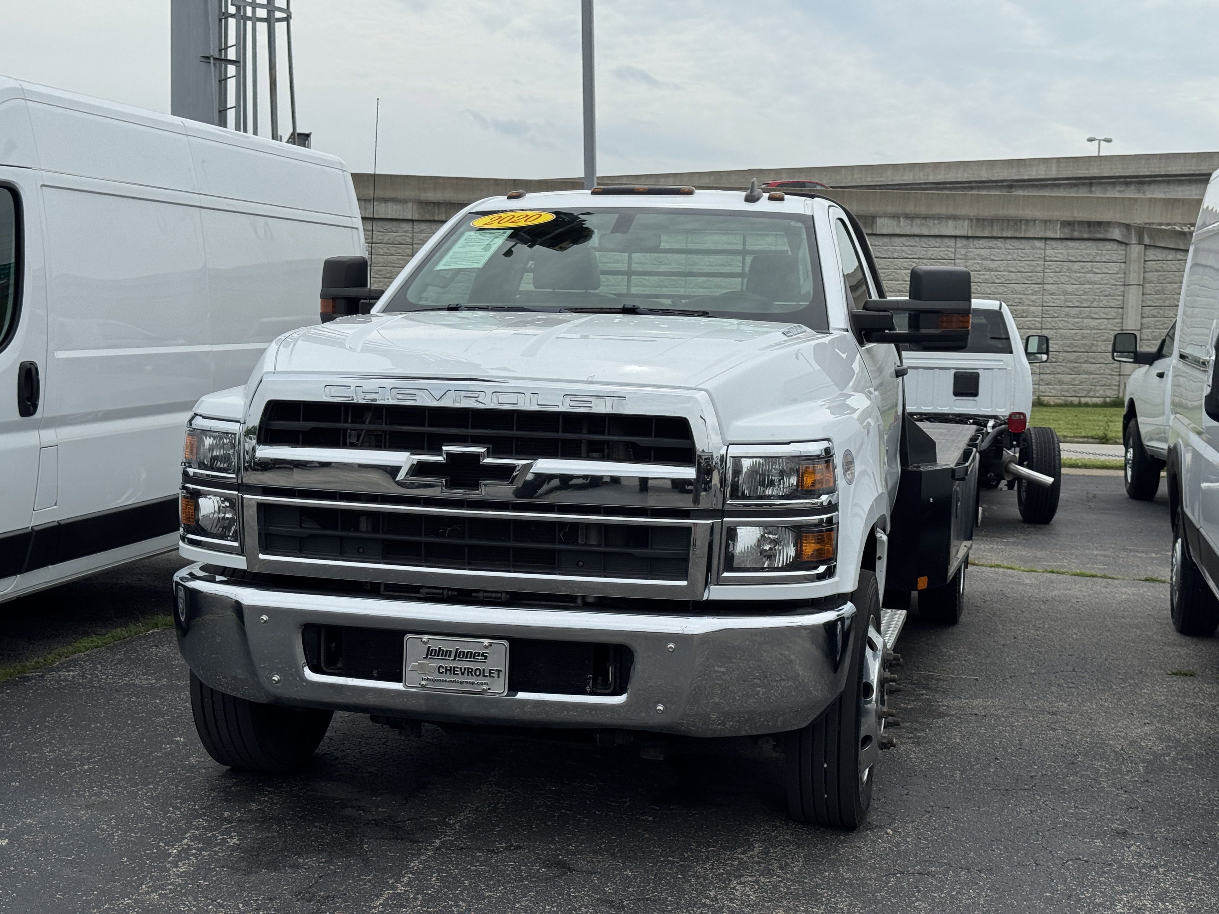 2020 Chevrolet Silverado 5500HD Work Truck photo 4