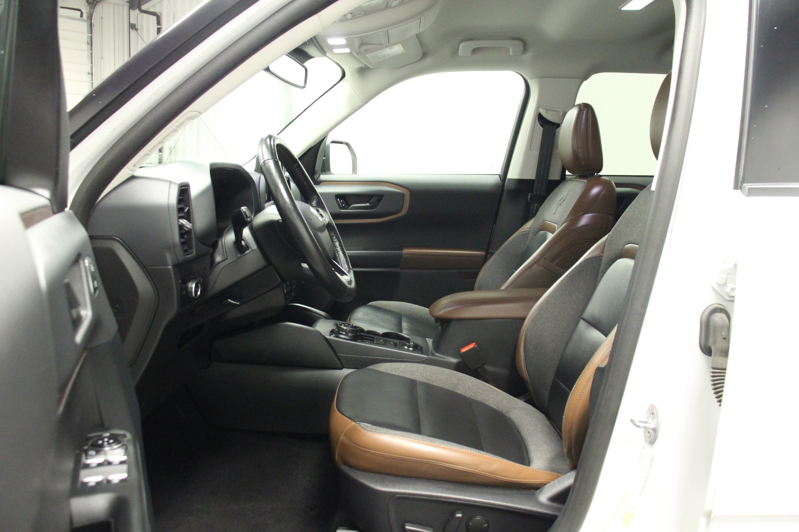 2023 Ford Bronco Sport Outer Banks photo 13