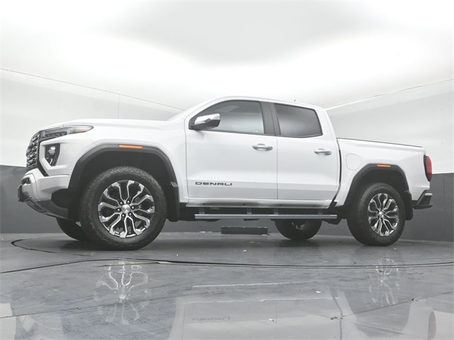 2023 GMC CANYON - Image 41