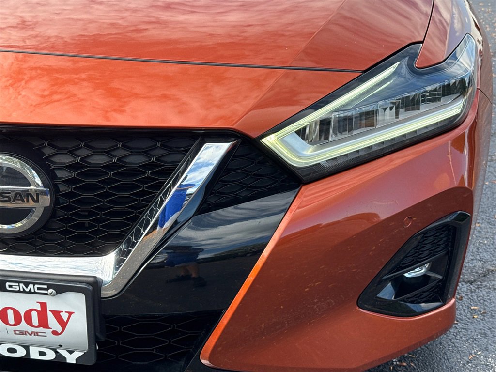 2020 Nissan Maxima SR photo 10