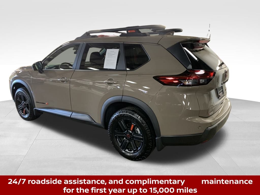 2025 Nissan Rogue SV photo 3