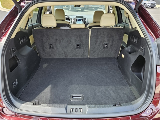 2024 Ford Edge SEL photo 9