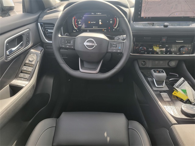 2026 Nissan Rogue Platinum photo 22